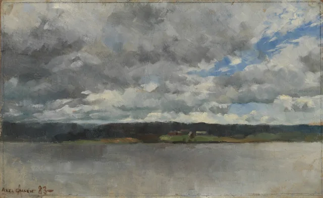 湖の風景の上の雨雲