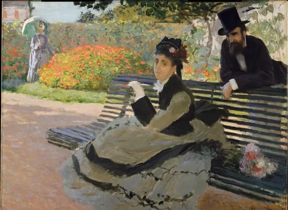 Camille Monet sur un banc de jardin