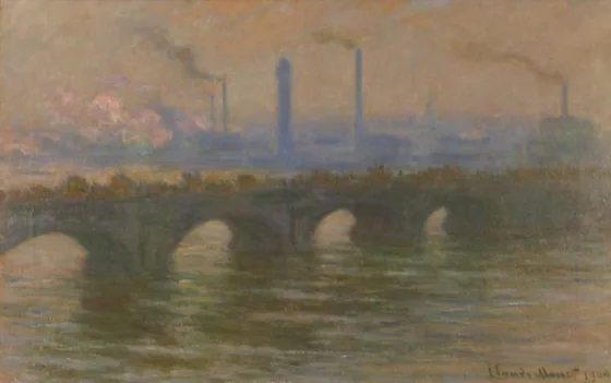 Waterloo Bridge, overcast weather
