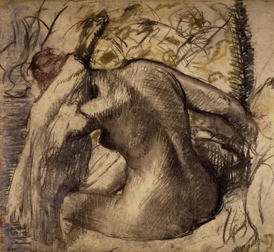 Femme nue assise s'essuyant les cheveux