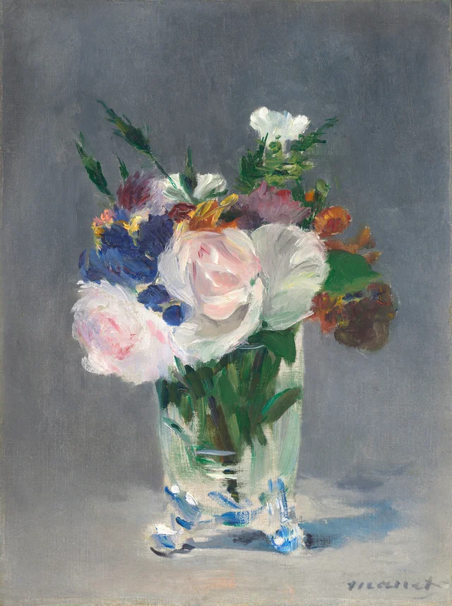 Fleurs dans un vase de cristal