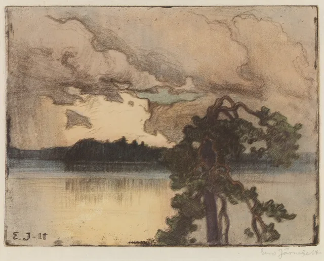 日没の湖の風景