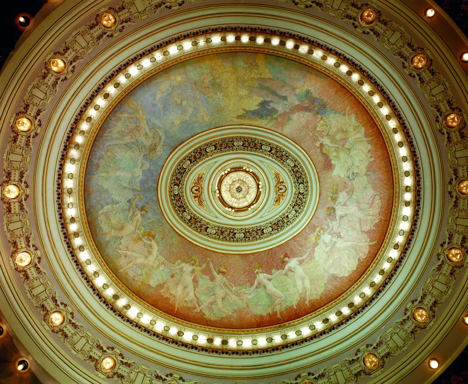La Danse des heures - Plafond au-dessus de la salle du Théâtre municipal de Rio de Janeiro, Eliseu Visconti
