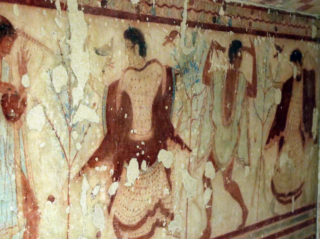 Dancers (Tomb of the Triclinium, left wall)
