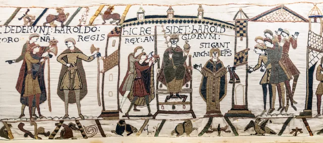 Bayeux Tapestry, scenes 29 to 31: Harold receives the crown
