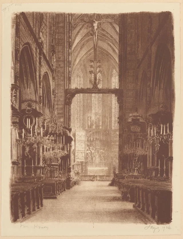 Interior da igreja de Santa Maria, nave central