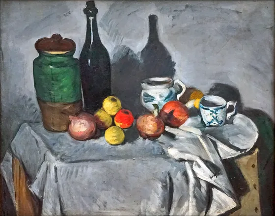 Pots, bouteille, tasse et fruits