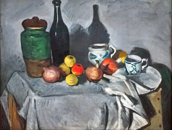 Pots, bouteille, tasse et fruits
