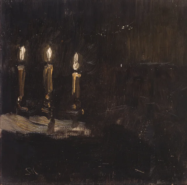 Estudio de velas encendidas en candelabros
