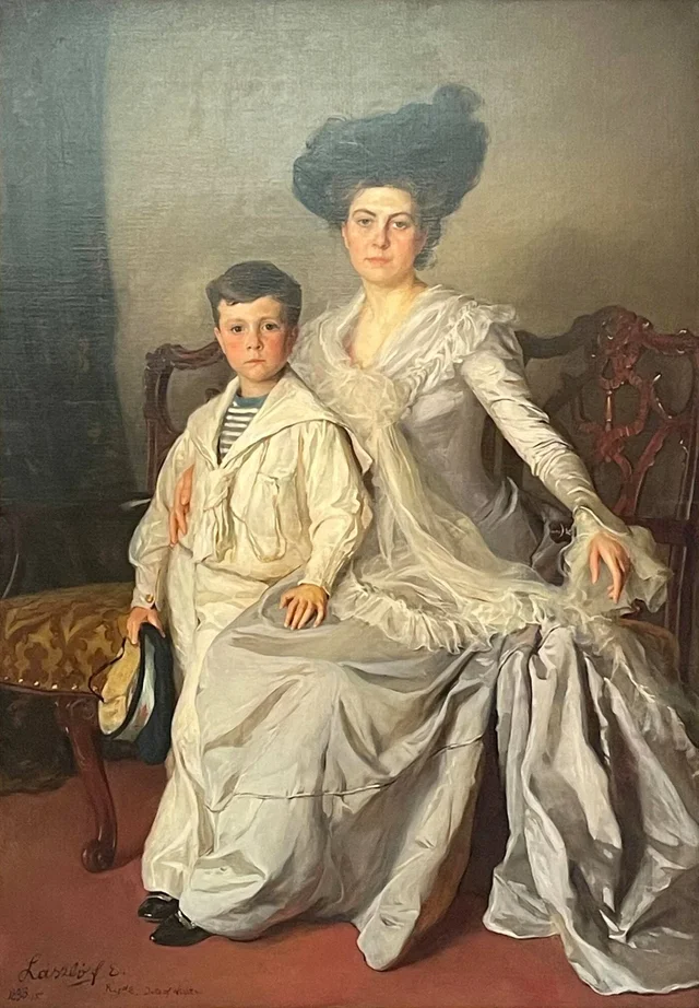 Mme Joseph Grafton Minot et son fils Grafton