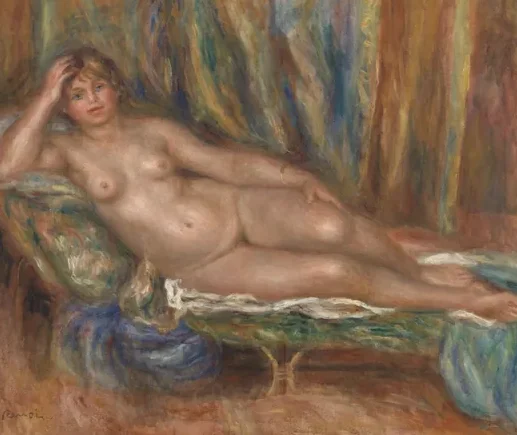 Femme nue sur un canapé