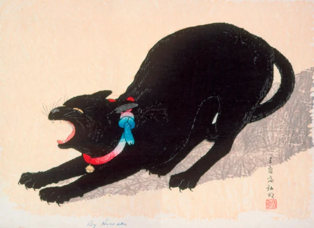 Chat noir qui feule