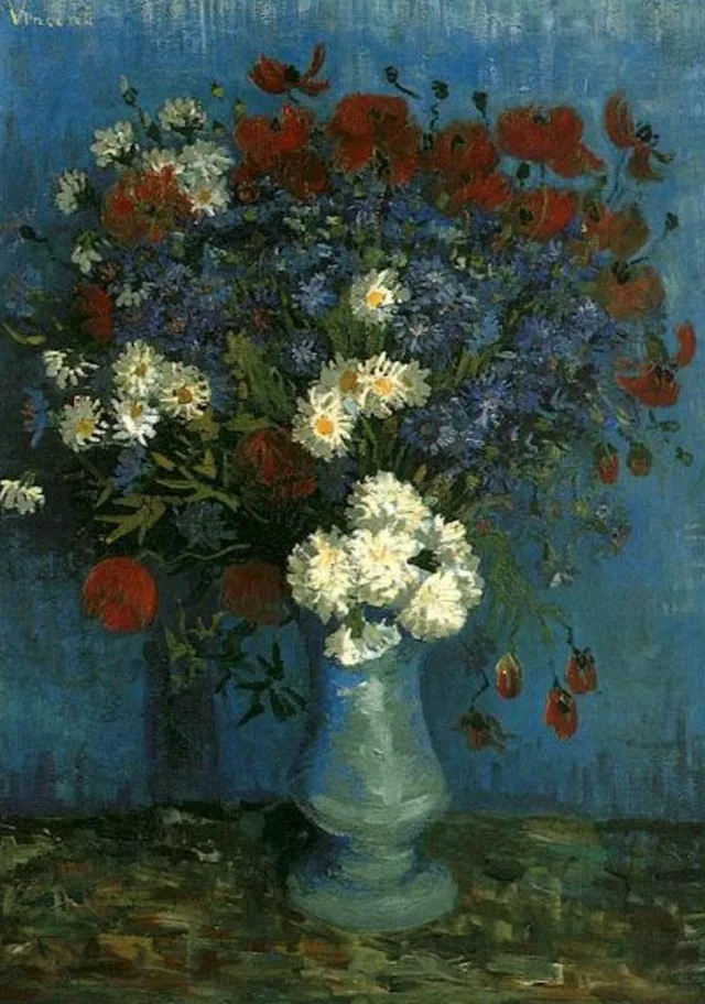 Jarrón con acianos y amapolas